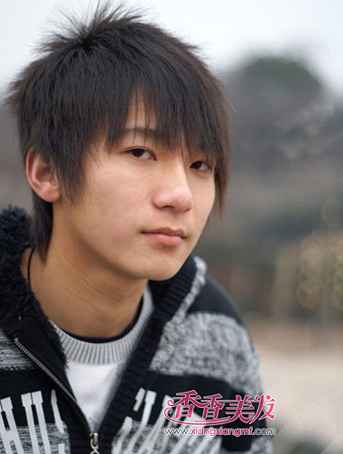2015男士圆脸适合什么发型 2015男生圆脸流行
