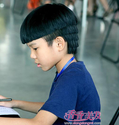 适合三岁小男孩的发型图片 三岁男宝最新发型