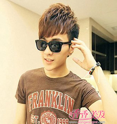 男生纹理发型怎么做 男短发纹理发型