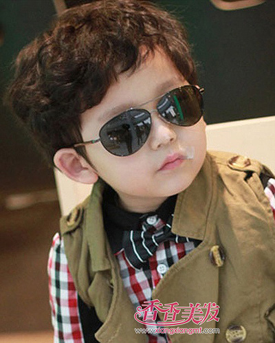 3岁男生流行发型图片 3岁男生流行发型