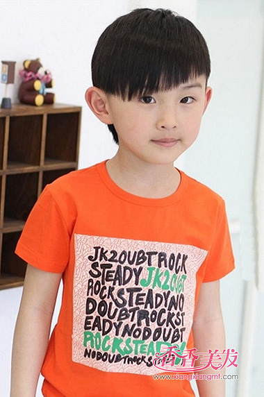 3岁到<em>6岁男孩发型</em> 3到<em>6岁小男孩最流行</em>的<em>发型</em>