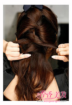 中老年妈妈盘发发型步骤 中老年盘头发型的做