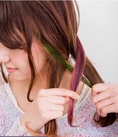 法式编鱼骨麻花辫 鱼骨辫的编法步骤(2)