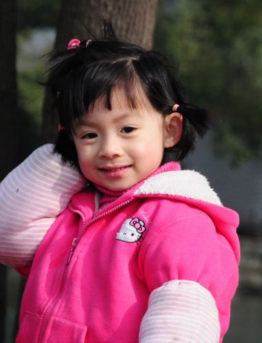 小孩子bobo头怎么扎 小孩齐刘海bob发型图(3