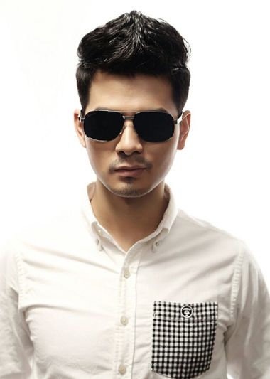 34岁的男人头小剪什么样发型合适