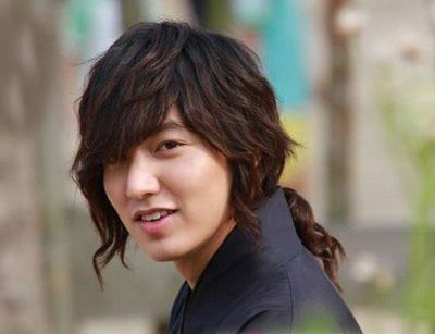 男生留长发怎么梳头 男士长发造型(3)