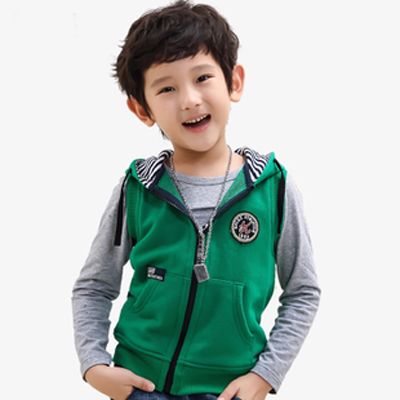 2 <em>3岁小男孩发型图片</em> 2-<em>3岁小男孩</em>发型<em>短发</em>(2)