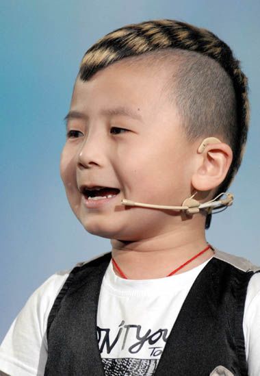 男宝宝最新短发发型 可爱男宝宝发型