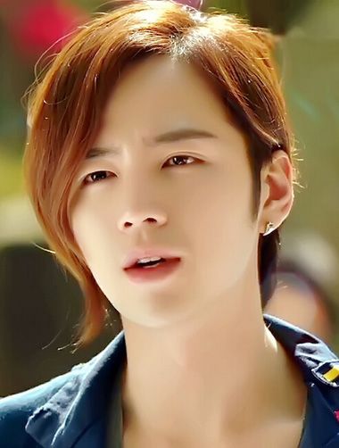 复古男生长发发型 时尚男生长发图片