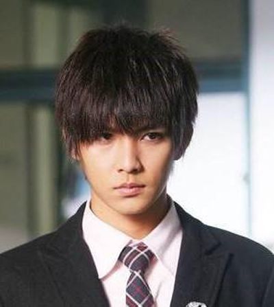 男性菱形长脸适合什么发型 男生菱形脸发型(3