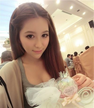 脸长又小的女生适合扎什么发型 脸长的人适合