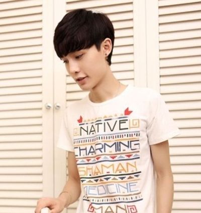 好看的发型男生蘑菇头 蘑菇头男生红色发型(2)