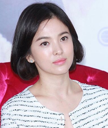 方形脸女生适合的短发发型 长方脸的发型搭配