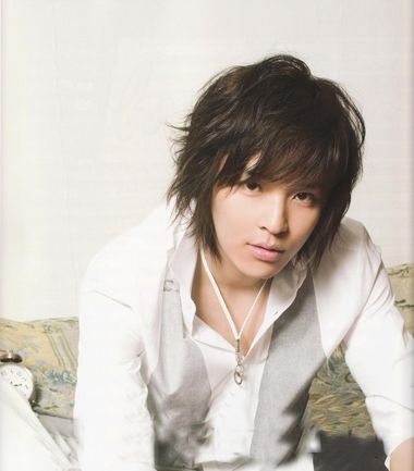 18岁男生长头发发型 男士长发发型图片