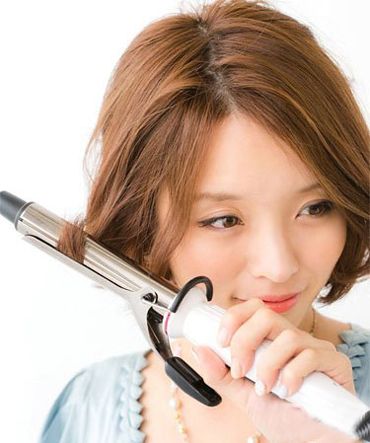 <em>刚烫的</em>短<em>头发</em>怎么<em>扎</em>好看 90后非主流头型扎法