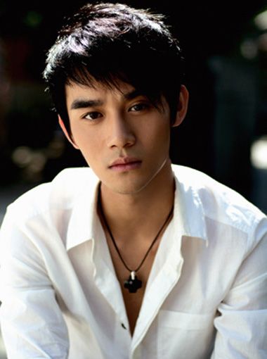 男生短发留长发怎么打理 男生留长发的过程怎