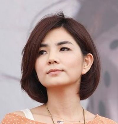 2015流行圆脸短发有刘海的发型 2015女生圆脸