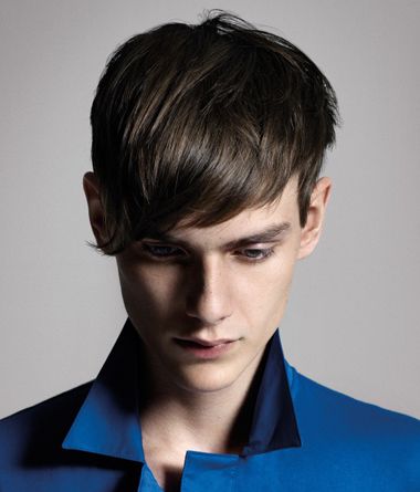 男士两侧短纹理烫头发造型 两边短的纹理烫男