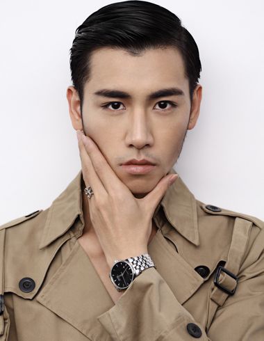 男生头小适合什么发型 男生露出额头的发型(2