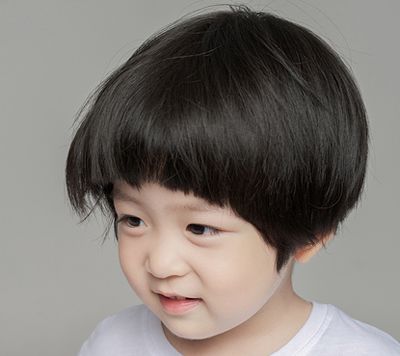 男童西瓜头发型的剪法 男童西瓜发型(4)