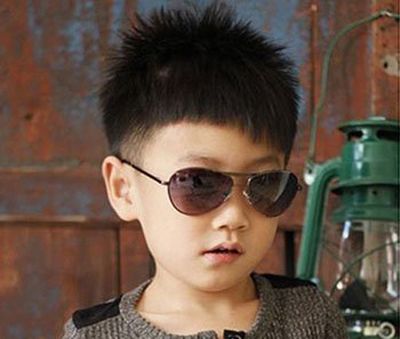3岁男孩流行的发型 2015年3岁小男孩发型