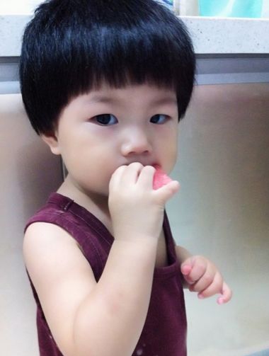 一岁小男孩子发型图片 一岁男宝宝发型最酷图