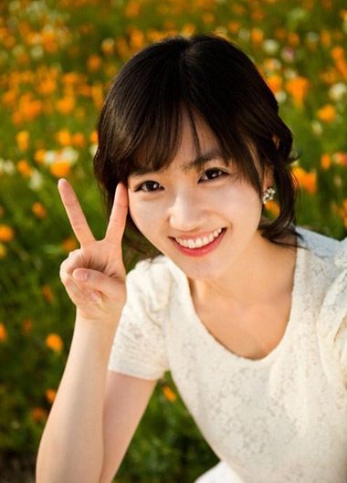 圆脸中年职业女性适合的发型 圆脸中年女士发