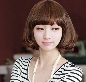 圆脸女学生短发发型 学生看脸型配发型