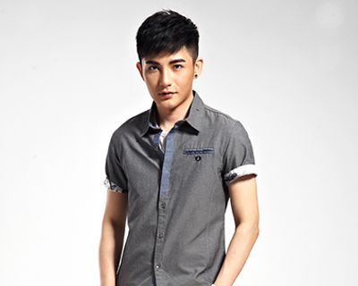 男生菱形脸三毫米短发图 男生短烫发发型(2)