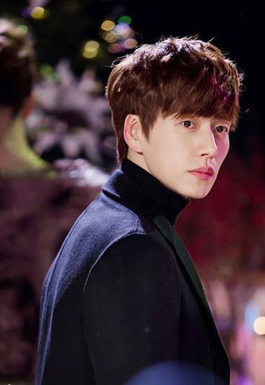 男生染什么颜色头发好看 2015年男生流行发色