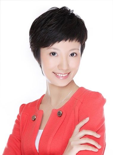 40岁女士长方脸适合什么发型 40岁方脸短发发