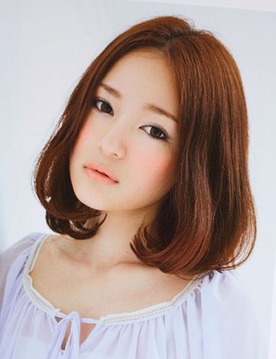 头发少胖脸女生适合什么发型 胖脸女生适合的