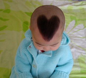 小男孩酷酷的图案发型图片 小男孩个性发型设