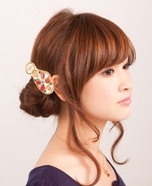 适合方形脸的盘发步骤 盘发发型与方脸型搭配