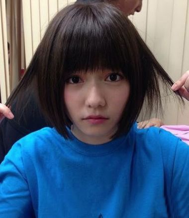 非主流女生短发不等式发型图片 超个性的非主