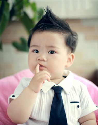 今年男童最流行什么发型 小男童发型图片大全