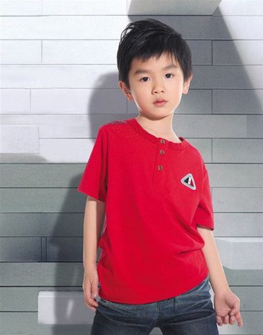 六岁男孩儿童短发发型 www.xiangxiangmf.com 宽380x483高