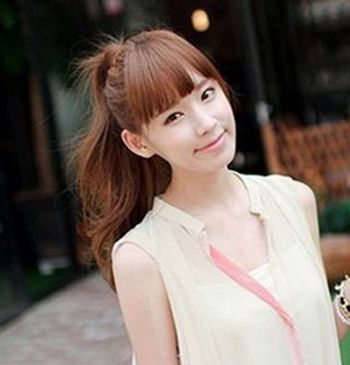 齐刘海马尾怎么扎好看图片_齐刘海马尾怎么扎好看