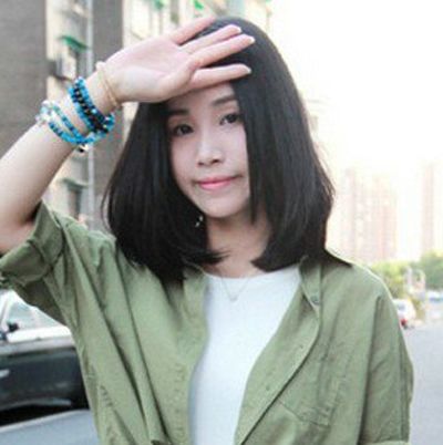 30岁女人圆脸短发型 中年胖圆脸短发发型图片