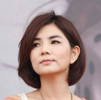 圆脸女生剪什么短发型好看 适合圆脸女生的短