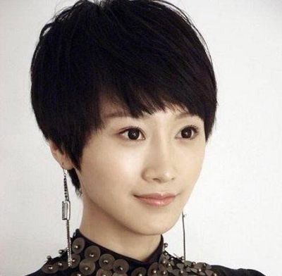 圆脸女生超短发发型 短发发型图片2015女圆脸