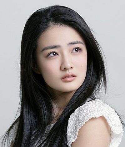 2015最适合圆脸女孩的长发发型 高中女生长发