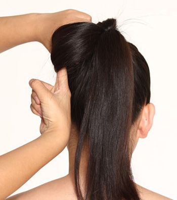 蝴蝶结发型怎么编扎 简单的不用编的好看发型