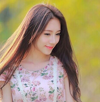 日式中分刘海发型 女生中分刘海发型图片(2)