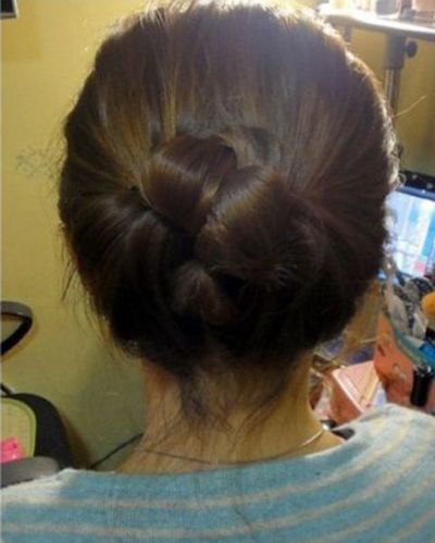 中年长脸型如何盘发教程 长脸如何盘发及步骤(3)