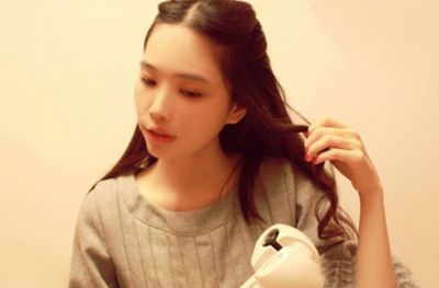 怎么用直板夹把头发夹成梨花 头发少适合直发