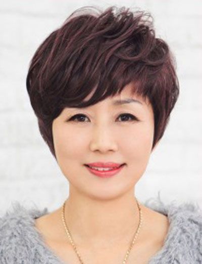 中年短发烫发型设计 中年女士短烫发(2)