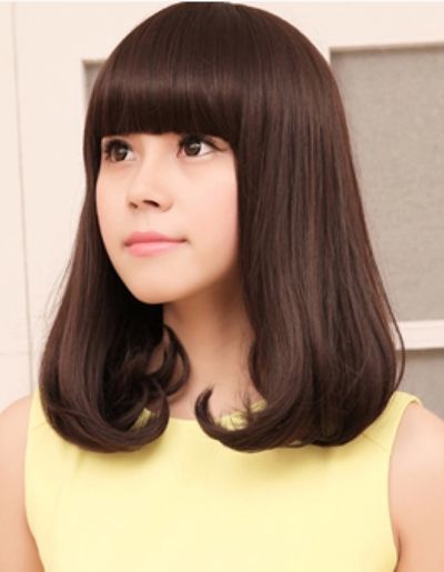 黑色头发梨花烫好看么 齐刘海黑色头发梨花烫