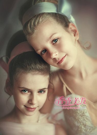 爵士舞舞台女生发型_爵士舞舞台女生发型画法