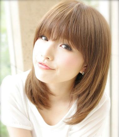 中学生烫什么发型好看 学生中长发烫发发型